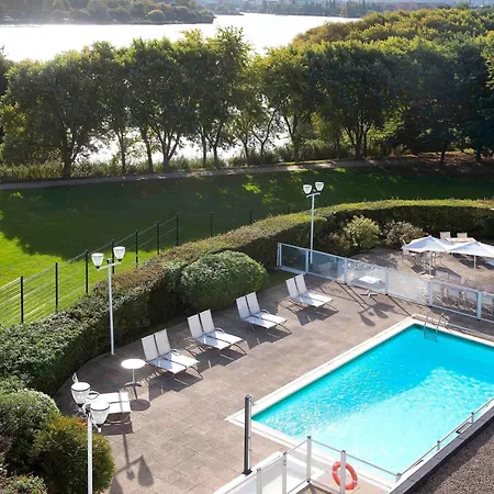 Novotel Paris Créteil Le Lac-3
